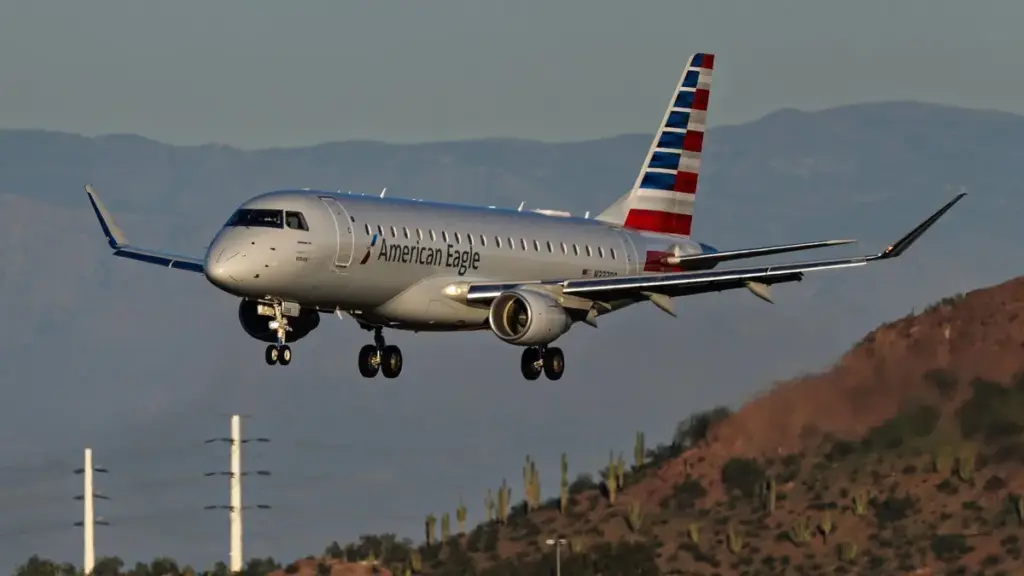 American Airlines Pulls the Plug on Phoenix–Monterrey Route: A Case Study in Transborder Route Economics