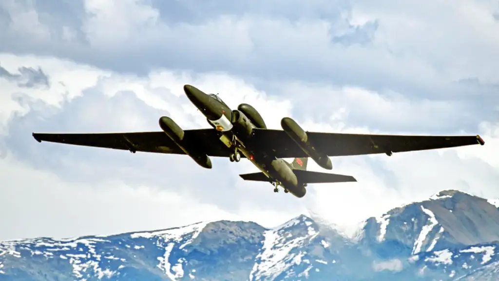 Beyond the Stratosphere: How the Lockheed U-2 Dragon Lady Continues to Redefine High-Altitude Reconnaissance