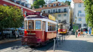 Beyond the Tourist Trail: How Solo Travelers Can Unlock Authentic Destinations by Living Like Locals