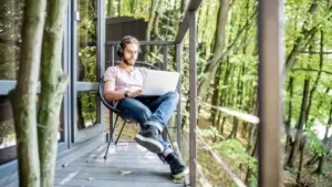 Funding Your Adventures: A Comprehensive Journalistic Guide to Earning While Traveling Short and Long-Term