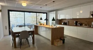 The Architecture of Modern Mobility: An Executive Analysis of Outsite and the Evolution of Global Coliving