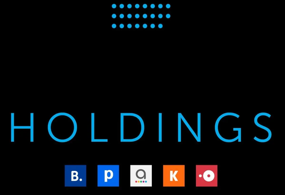 The Hidden Giant: How Booking Holdings Quietly Overtook Expedia in the B2B Travel Market