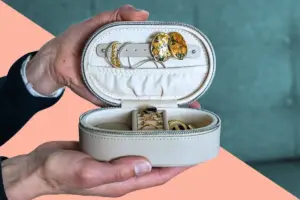 The Ultimate Mother’s Day Travel Guide: Elevating Mom’s Journey With Premium Gear and Thoughtful Engineering