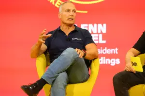With Booking’s Etraveli Deal Still Blocked, Expedia Has the Edge in M&A