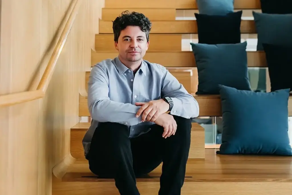 Dakota Smith Steps Down From Hopper After Steering B2B Division to 90% of Company Revenue